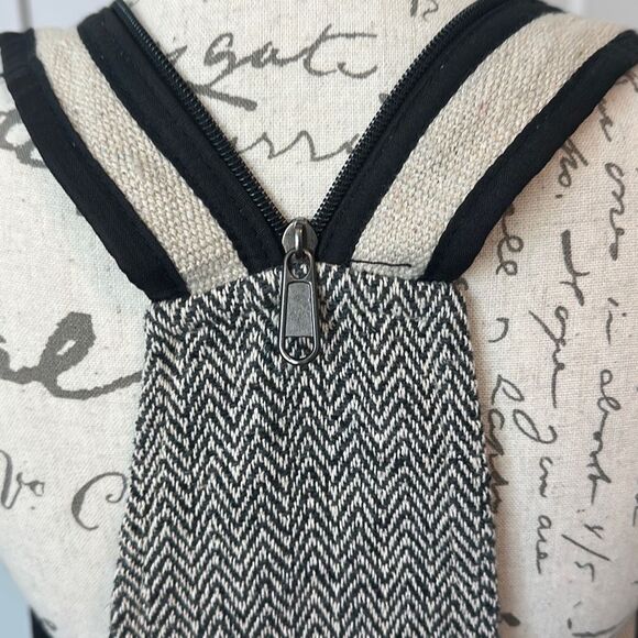 Himalayan 100% Hemp Foldable Nepali outdoor Adventure Gorpecore Backpack - Picture 7 of 10